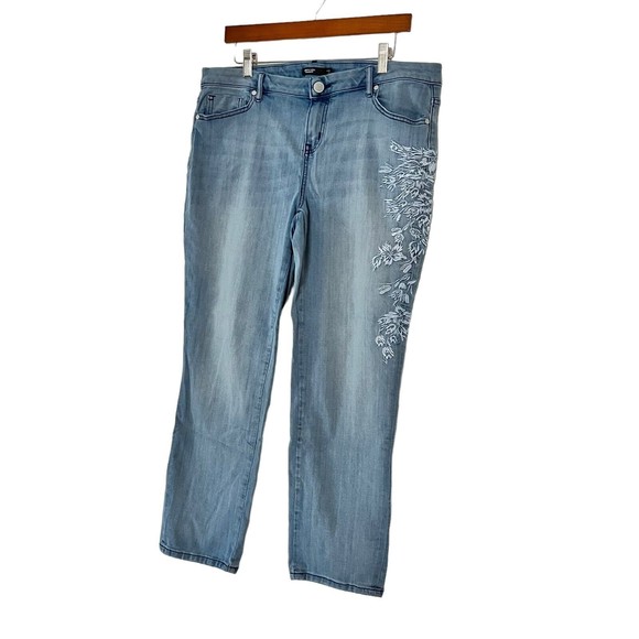 Simply Vera Vera Wang Skinny Jeans Embroidered Women Size 12 Capri Light Denim - Picture 2 of 11